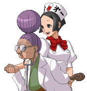 Улыбается/говорит