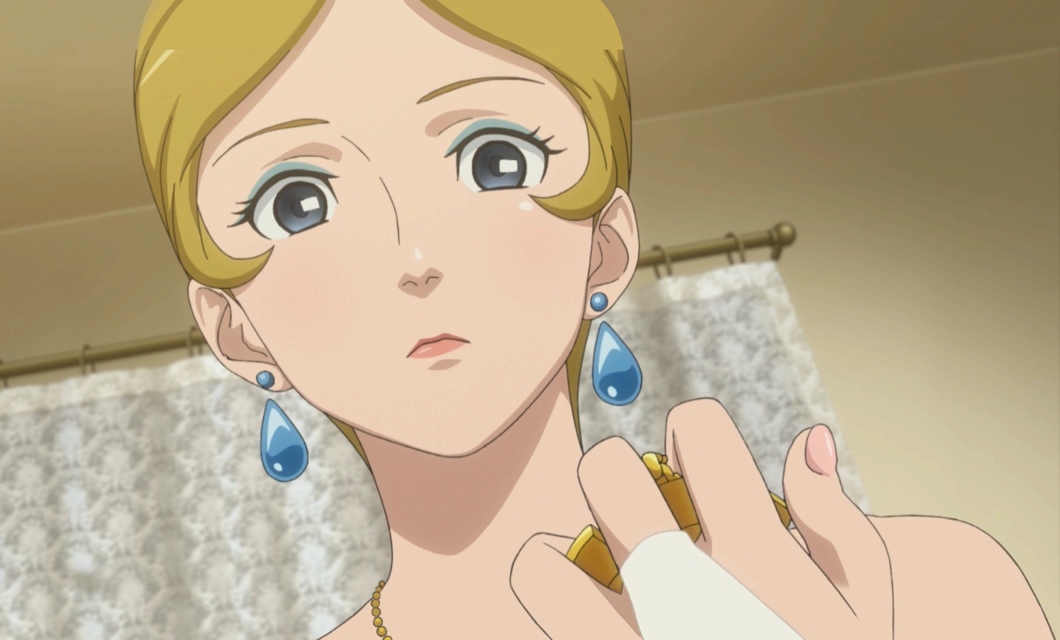 Проснулась в своей комнате после путешествия в прошлое.