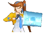 Бьёт кулаком об руку