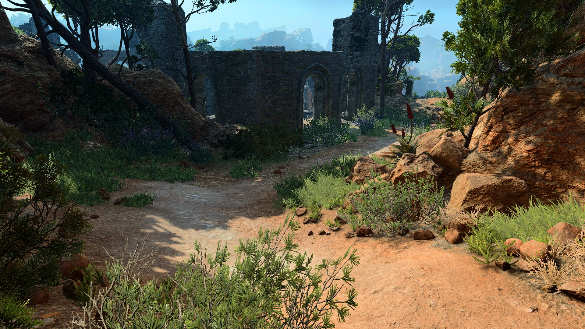 Вид на Заросшие руины с рунного круга «Утесы у дороги»