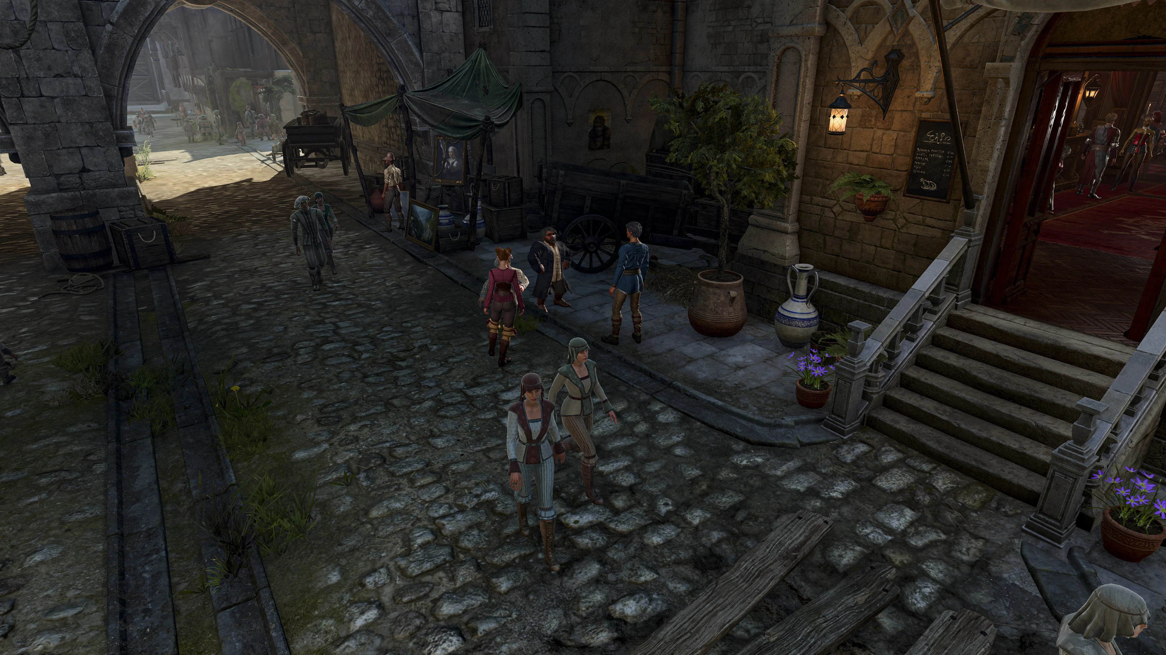  с Лейлой и  напротив 