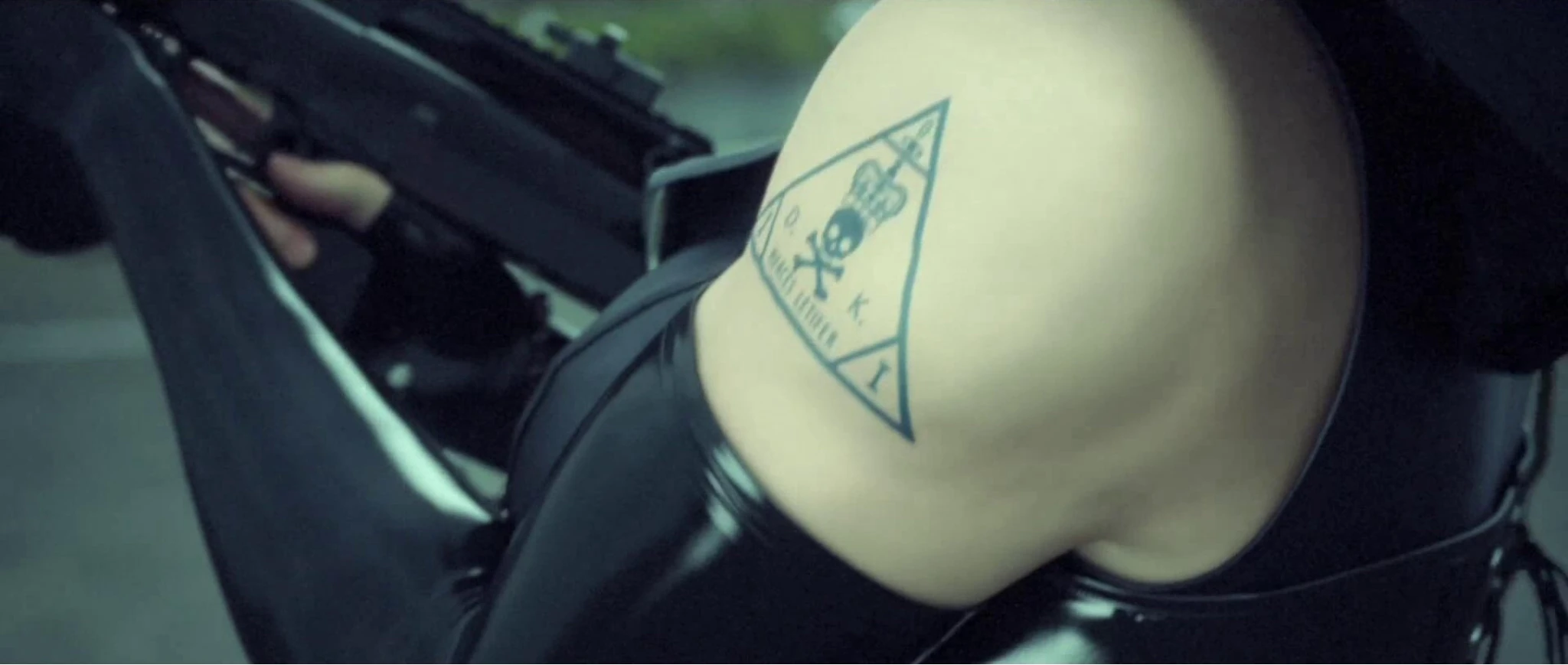 Плечо одной из Святых