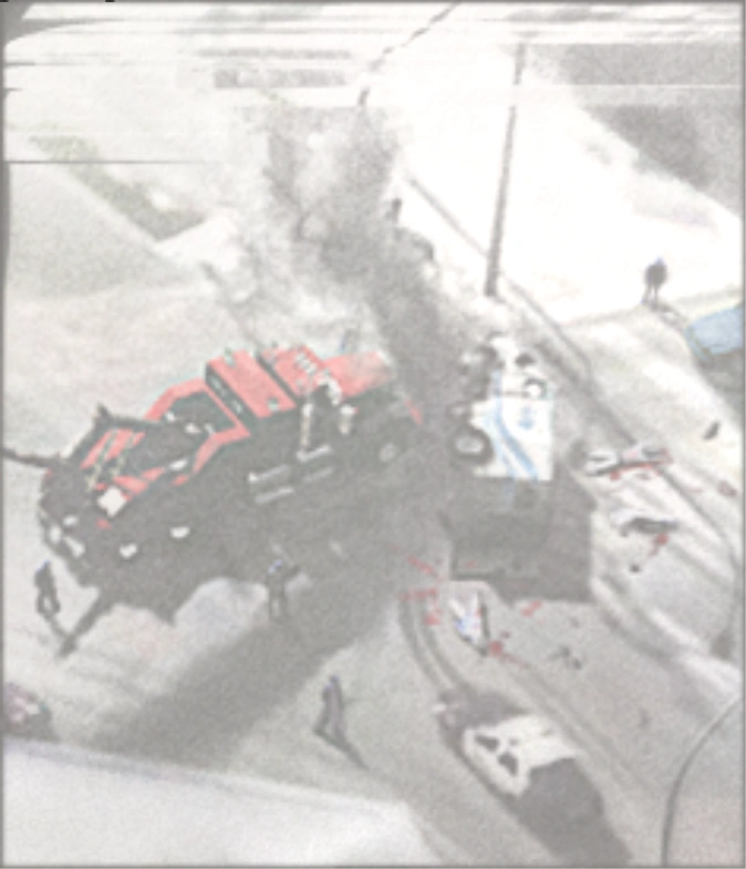 Горящий тюремный автобус