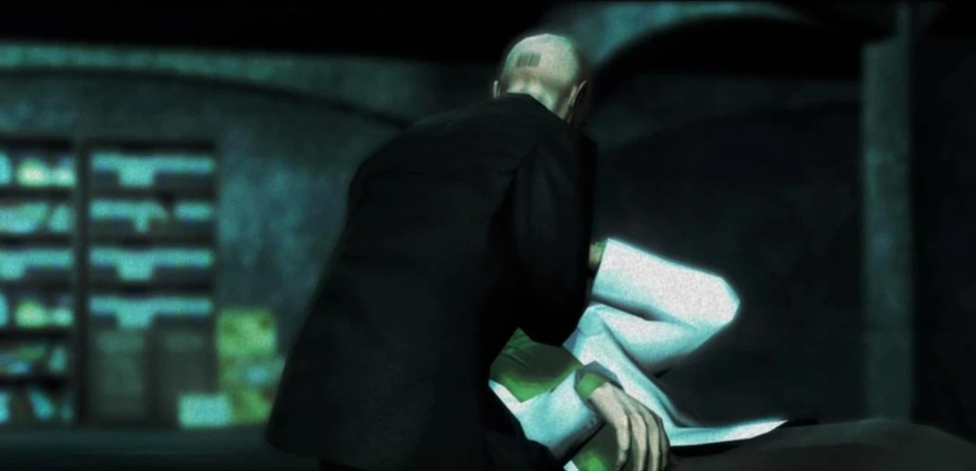 Сворачивает шею Ортмайеру