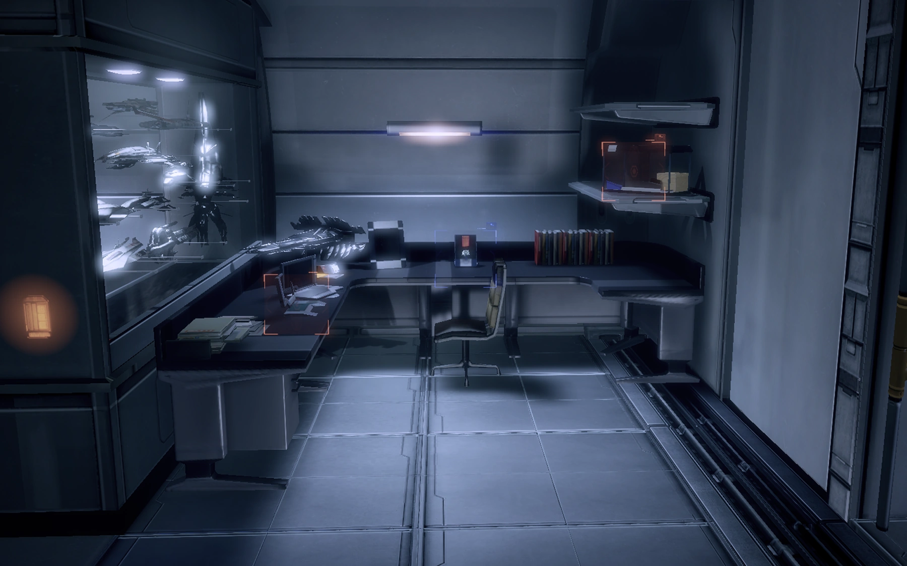 Normandy-cabin-working-space