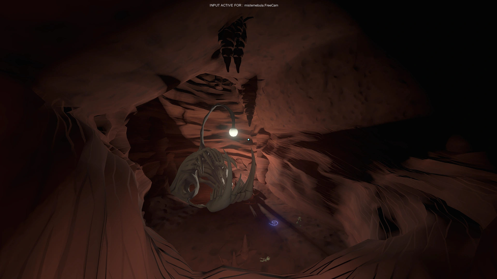 Панорама пещеры, в которой находится скелет Удильщика